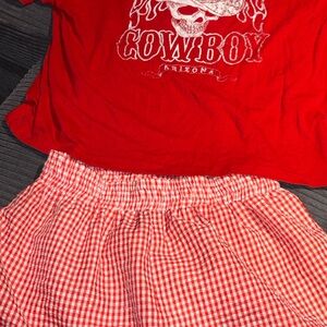 Red Graphic Tee and Gingham Short Set🤠🎢